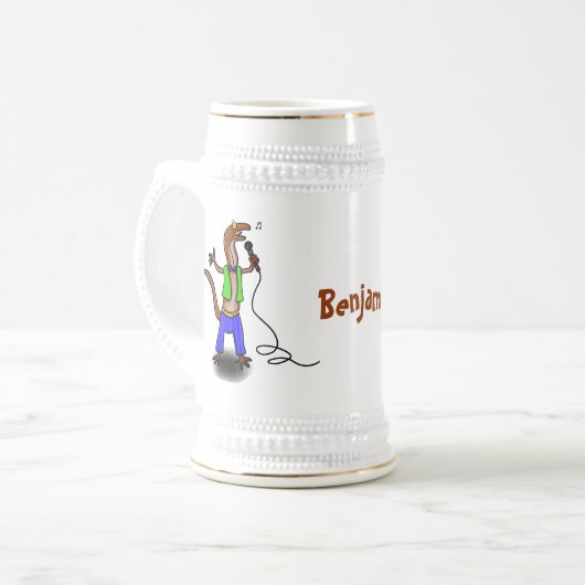 マイクおもしろいガで歌うトカゲ ビールジョッキ (正面左)