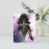 マイクを持つ女性のポートレート ポストカード (スタンド正面)