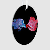 マイククウィン著"キスをするな魚"の芸術 オーナメント (正面)