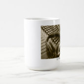 マイクロフォンおよびヘッドホーン コーヒーマグカップ (中央)