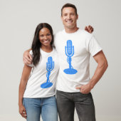 マイク - ベイビーブルー Tシャツ (ユニセックス)