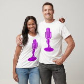 マイク – 紫 Tシャツ (ユニセックス)