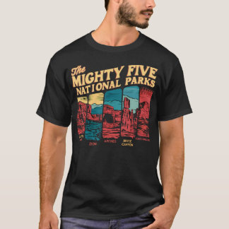 マイティーファイブ ビッグ5 国立公園 ハイキング キャンピング Vi Tシャツ