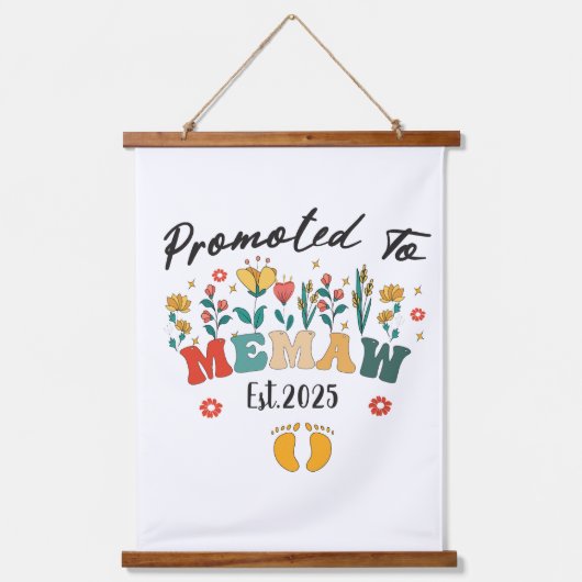 マイモーに昇進。2025年：特別年度 吊り下げ型タペストリー (正面)