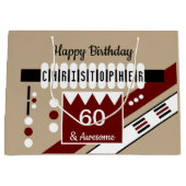 マイルストーンの特別な誕生日の名前バーガンディーブラック ラージペーパーバッグ (正面)