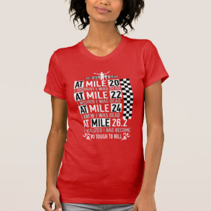 マイル余りに堅い殺すべき女の子のマラソン選手26.2 Tシャツ