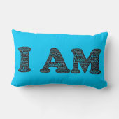 マインドフル鮮やかスブルー装飾用クッション ランバークッション (裏面)