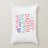 マイ包まれたフィンガーのまわりに – 甘いベビー引用文for Da アクセントクッション (正面(垂直))