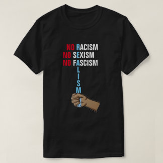 マイ現実主義Tシャツ Tシャツ