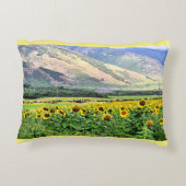 マウイのヒマワリのアクセントの枕 アクセントクッション (裏面)