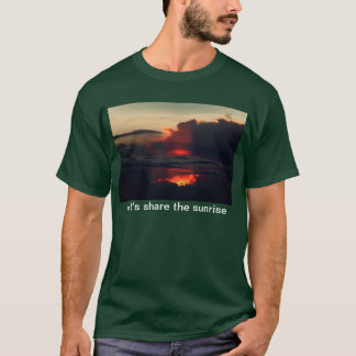 マウイの島で、volcan haleakalaの日の出 tシャツ