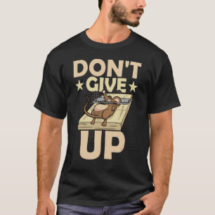マウスは常にトラップ内でマウスを上げない与えネズミトラップ Tシャツ