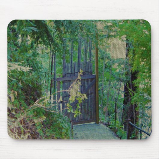 マウスパッド – Bamboo Gate in Forest Garden (正面)