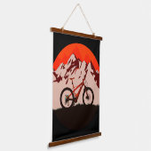 マウンテンアドベンチャーバイク 吊り下げ型タペストリー (傾斜あり)