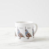 マウンテンウズラ鳥の漫画イラストレーション エスプレッソカップ (正面右)