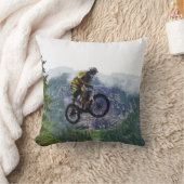 マウンテンエア – BMXライダー クッション (ブランケット)