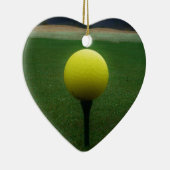 マウンテンゴルフ場のイエローゴルフボール セラミックオーナメント (右)