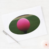 マウンテンゴルフ場のピンクゴルフボール 楕円形シール (封筒)