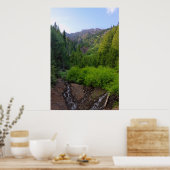 マウンテンサイドストリームプリント ポスター (キッチン)