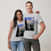 マウンテンシーンハウリングウルフ Tシャツ (ユニセックス)