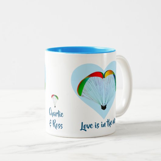 マウンテンスポーツの愛が放送されパーソナライズされたる ツートーンマグカップ (正面右)