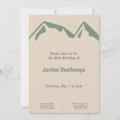 マウンテンズイングリーン – ブラウン誕生日招待状 招待状 (正面)