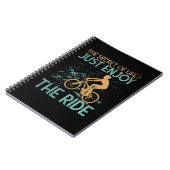 マウンテンバイクマウンテンバイクもしくは自転車に乗る人 ノートブック (左側)