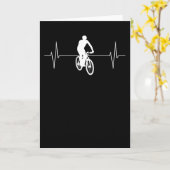 マウンテンバイクMTBマウンテンバイクもしくは自転車に乗る人ハートビートギフト カード (黄色い花)