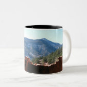 マウンテンビューfrom Cliff Dwellings ツートーンマグカップ (正面右)