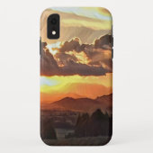 マウンテンランドスケープ日没電話ケース Case-Mate iPhoneケース (裏面)