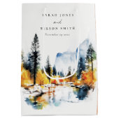 マウンテンリバー秋ウィンターランドスケープ結婚ズ ミディアムペーパーバッグ (裏面)