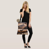 マウンテンレイクの巨大な鹿 トートバッグ (モデル)