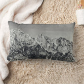 マウンテンレンジブラック&ホワイト雪覆いシーン ランバークッション (ブランケット)