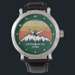 マウンテン登山クールヴィンテージサンセットモノグラム 腕時計<br><div class="desc">祝山登山ツアーこクールこカスタムの時計。探検家グループ全体に合った腕時計を手に入れ、おもしろい探検隊が頂上を征服したことを思い出素晴らしす。山の上の美しいオレンジ威厳のある色の夕日あなたの文字やモノグラムカスタム。</div>