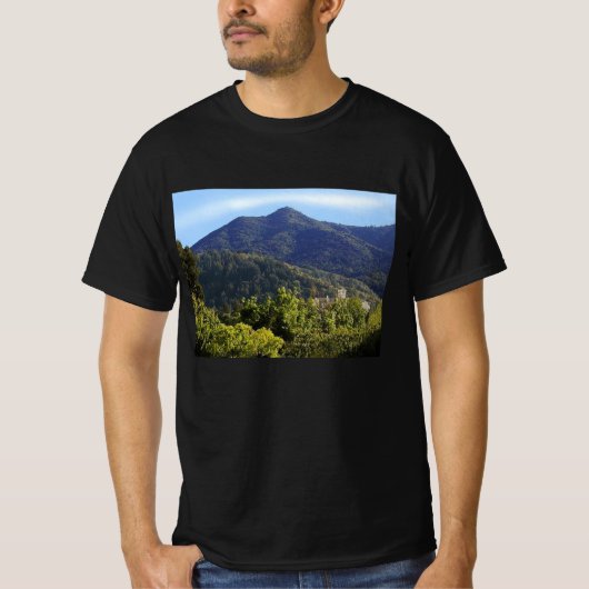 マウント・タマルパイスと教会の塔 Tシャツ (正面)