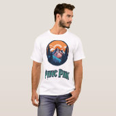 マウン威厳のあるテンPeaks Tシャツ – アドベンチャー待ち (正面フル)