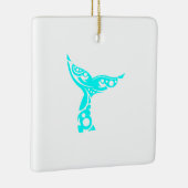 マオリのクジラの尾種族の入れ墨のターコイズのギフトのアイディア セラミックオーナメント (右)