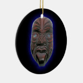 マオリの切り分けられたマスク セラミックオーナメント (右)