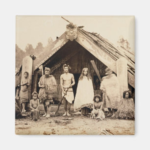 マオリ家族、ニュージーランド、c.1880s (卵白のプリント) マグネット