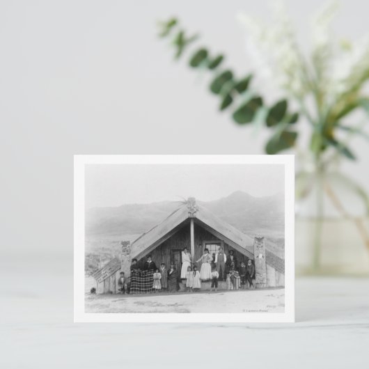 マオリ族アットホーム写真ニュージーランド ポストカード (スタンド正面)