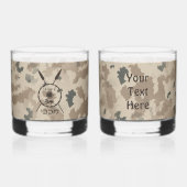 マカビーシールドとスピアーズ砂漠 ウイスキーグラス (正面)