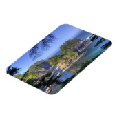 マカ国部族ランド,ケープ マグネット (左側)