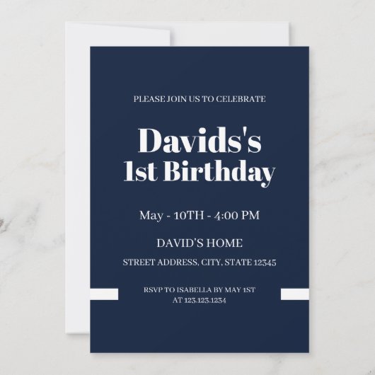 マガジンカバースタイルブルーフォトボーイ1歳の誕生日 招待状 (裏面)