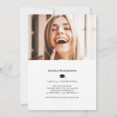 マガジンカバー2枚の写真ブラックトレンディー卒業 案内状 (裏面)