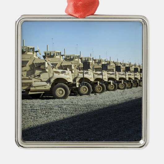 マキシプロ メタルオーナメント (正面)