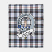 マクラードレスクランモダンバッジタータンチェックプレイド フリースブランケット (正面)