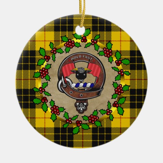 マクロドクランバッジ&タータンチェックパーソナライズされたクリスマス セラミックオーナメント (正面)