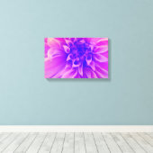 マクロピンクの花 キャンバスプリント (インサイチュ (ウッドフロア))