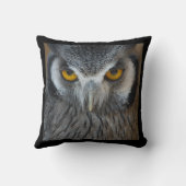 マクロ白黒Scopsフクロウ クッション (裏面)
