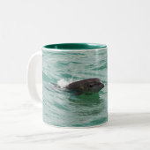 マグのイルカ ツートーンマグカップ (正面左)